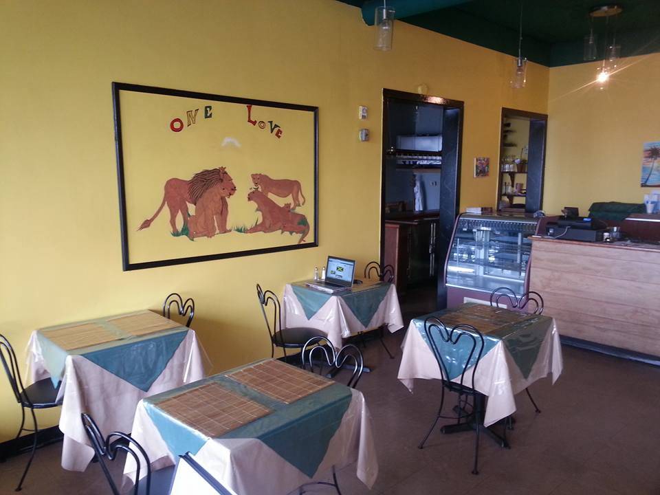 Jamaican Caribbean Homestyle | restaurant | 408 Avenue Lafleur, LaSalle, QC H8R 3H5, Canada | 5144394818 OR +1 514-439-4818