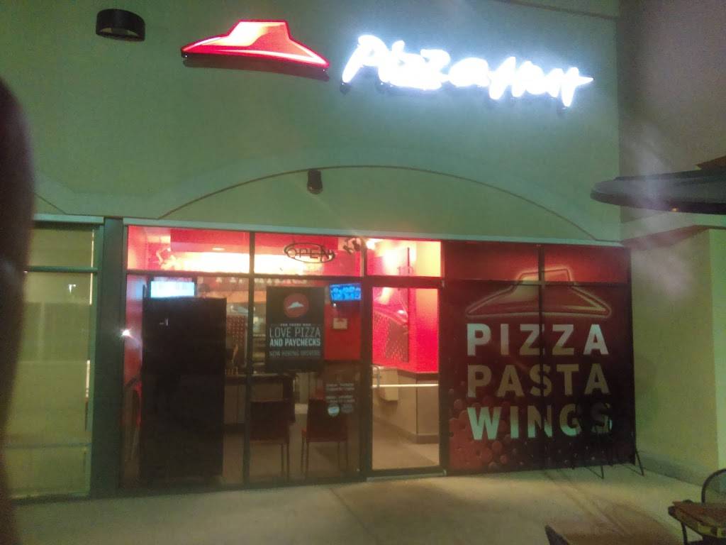 Pizza Hut | meal takeaway | 10580 Colonial Blvd Suite 110, Fort Myers, FL 33913, USA | 2395611415 OR +1 239-561-1415