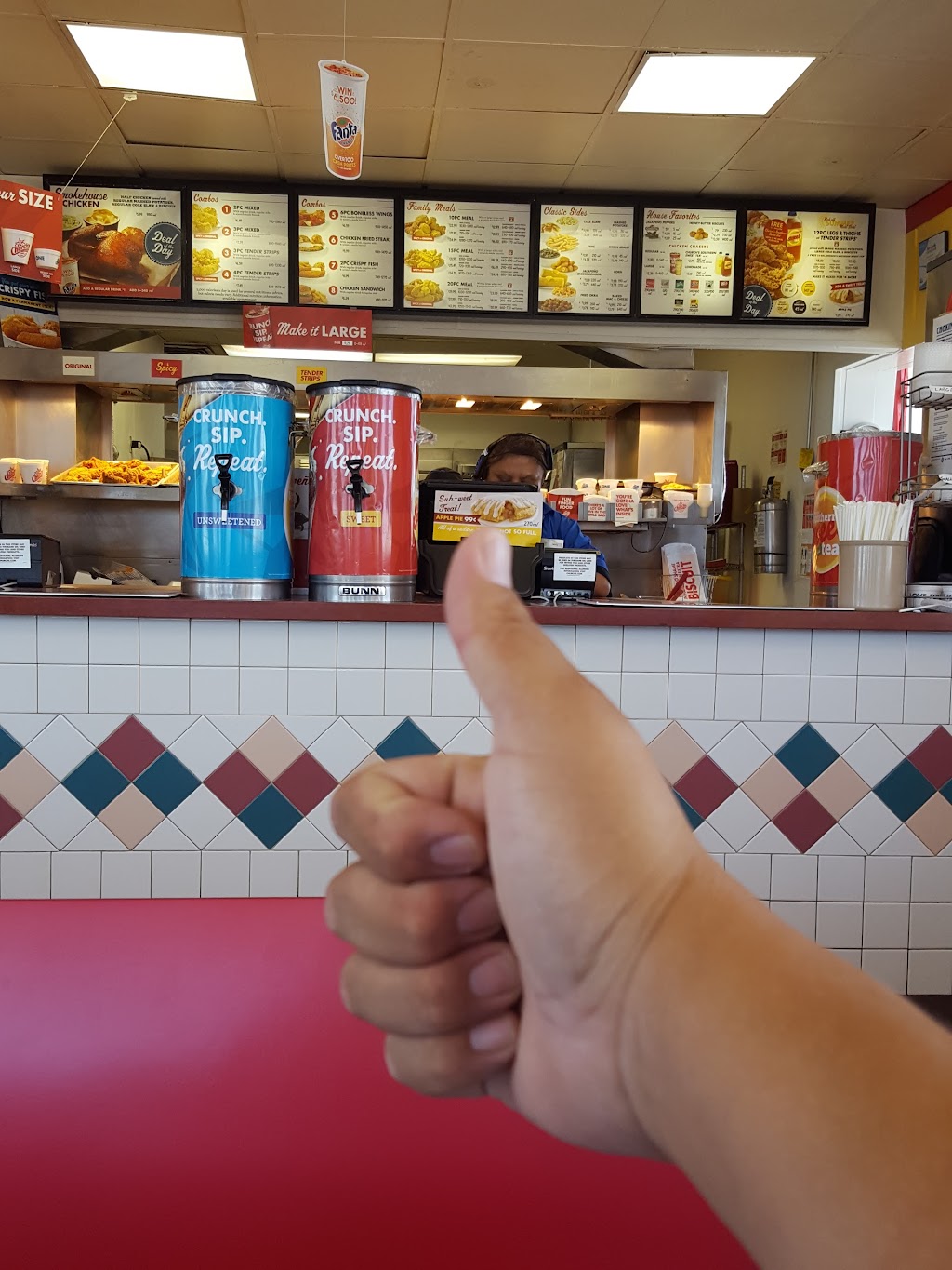 Churchs Texas Chicken | restaurant | Indian Rte 7, Chinle, AZ 86503, USA | 9286743450 OR +1 928-674-3450