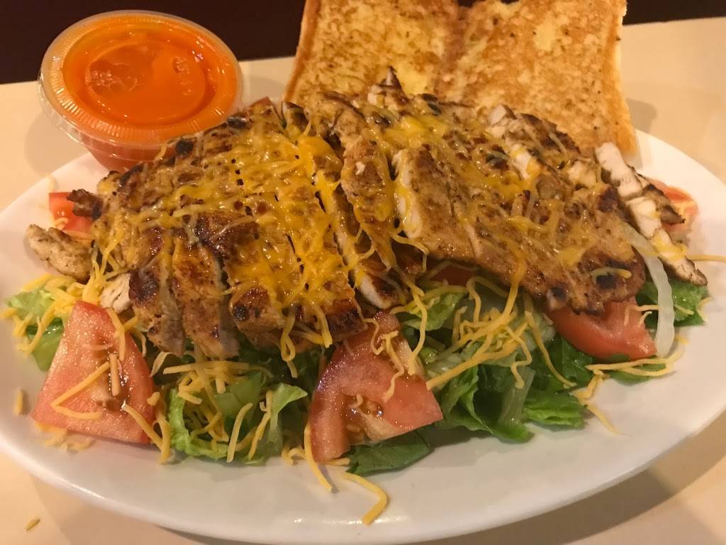 Lindys Ford City | restaurant | 7600 S Pulaski Rd, Chicago, IL 60652, USA | 7735822510 OR +1 773-582-2510