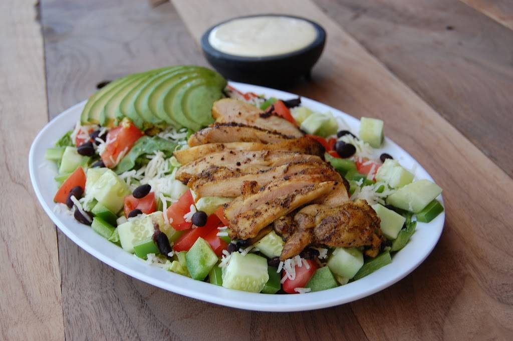 Casa Pasilla (Rosarito Fresh) | restaurant | 27674 Newhall Ranch Rd #30, Valencia, CA 91355, USA | 6612951989 OR +1 661-295-1989