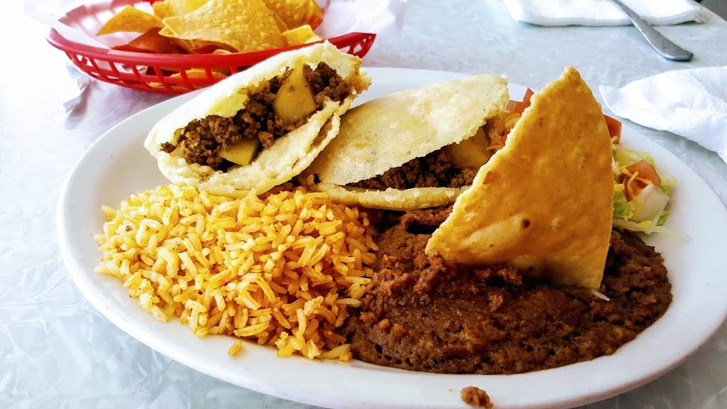 4 Missions Café | restaurant | 12522 Southton Rd, San Antonio, TX 78223, USA | 2104511711 OR +1 210-451-1711