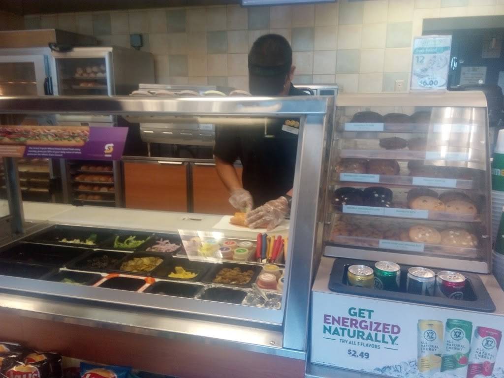 Subway Restaurants | restaurant | 1590-C Rosecrans Ave, Manhattan Beach, CA 90266, USA | 3106439233 OR +1 310-643-9233