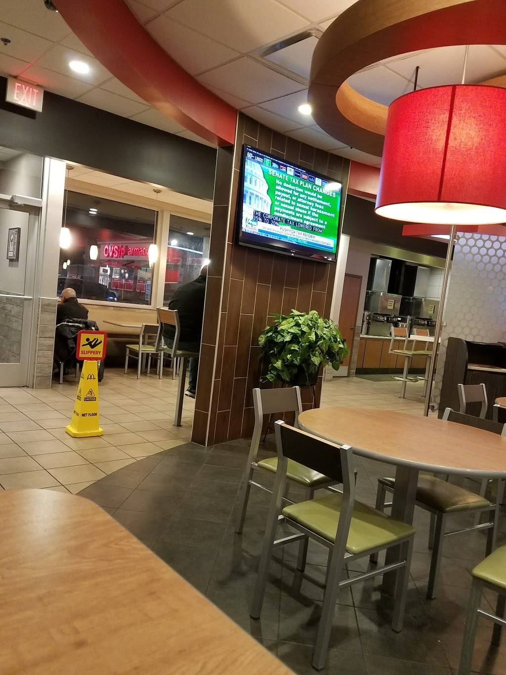 McDonalds | cafe | 60 Home St, Huntington, IN 46750, USA | 2603568016 OR +1 260-356-8016