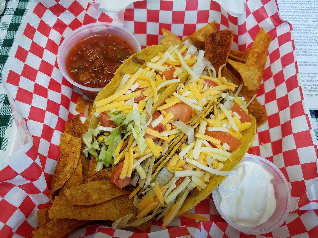 Curts Smokin Ribs | meal takeaway | 243 Pennsylvania Ave, Mill Hall, PA 17751, USA | 5707267427 OR +1 570-726-7427