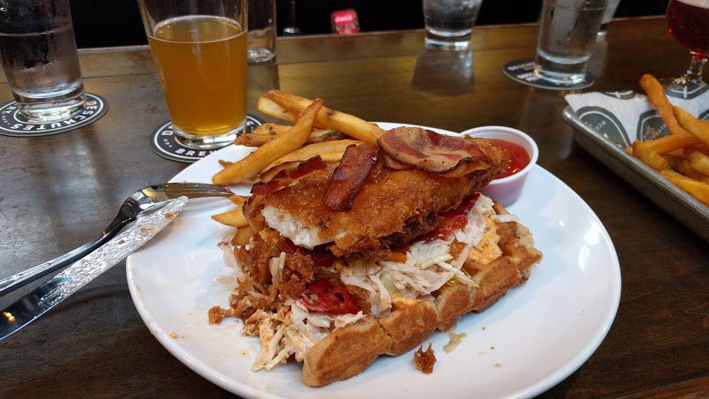 Merriment Social | restaurant | 240 E Pittsburgh Ave, Milwaukee, WI 53204, USA | 4146450240 OR +1 414-645-0240