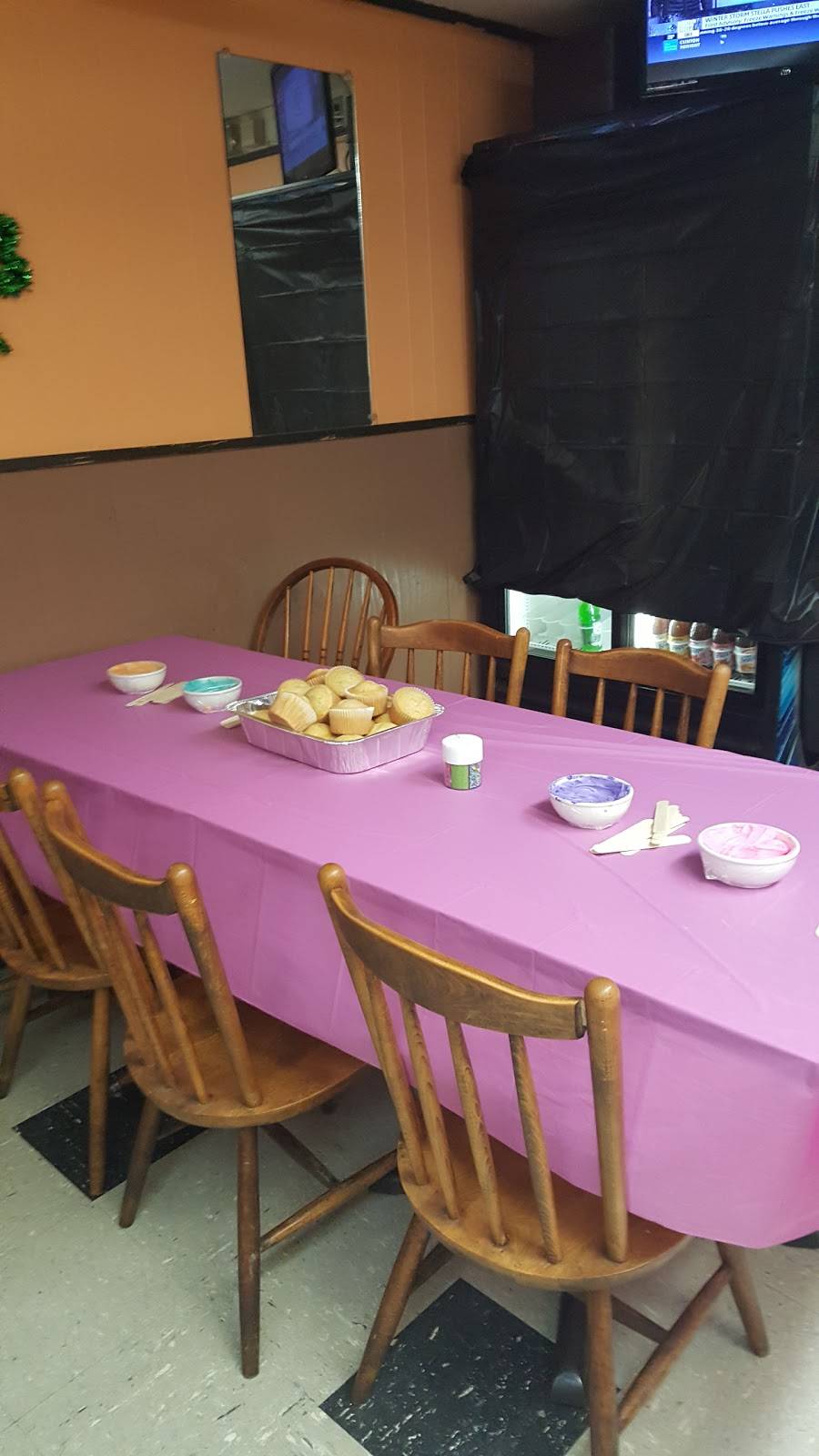 Hamilton Luncheonette | restaurant | 606 Hamilton St, Somerset, NJ 08873, USA | 7322149035 OR +1 732-214-9035