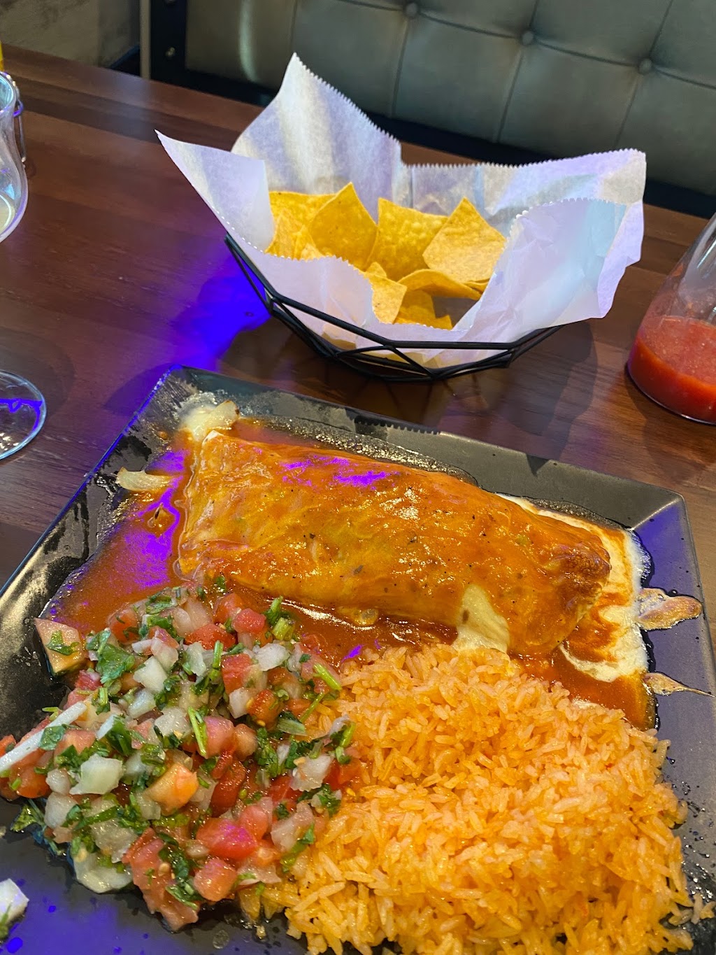 Fiesta Time Amigos | restaurant | 10401 Meeting St, Prospect, KY 40059, USA | 5023653327 OR +1 502-365-3327