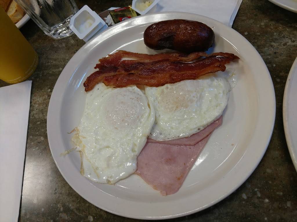 Moonstruck | restaurant | 462 1st Avenue, New York, NY 10016, USA | 2125624141 OR +1 212-562-4141