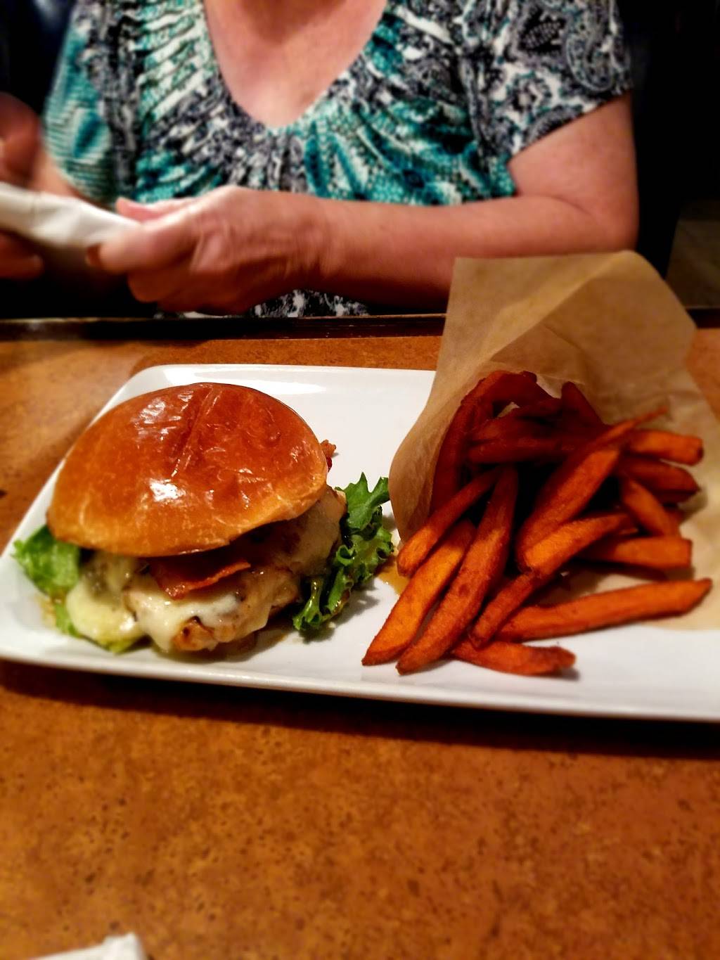 TGI Fridays | restaurant | 7300 N Aliante Pkwy, North Las Vegas, NV 89084, USA | 7023990332 OR +1 702-399-0332