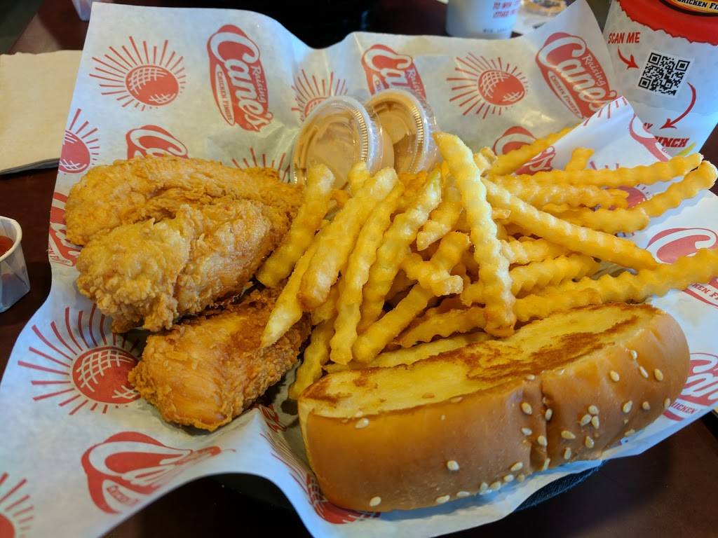 Raising Canes Chicken Fingers | meal takeaway | 5326 S Rice Ave, Houston, TX 77081, USA | 7136677532 OR +1 713-667-7532