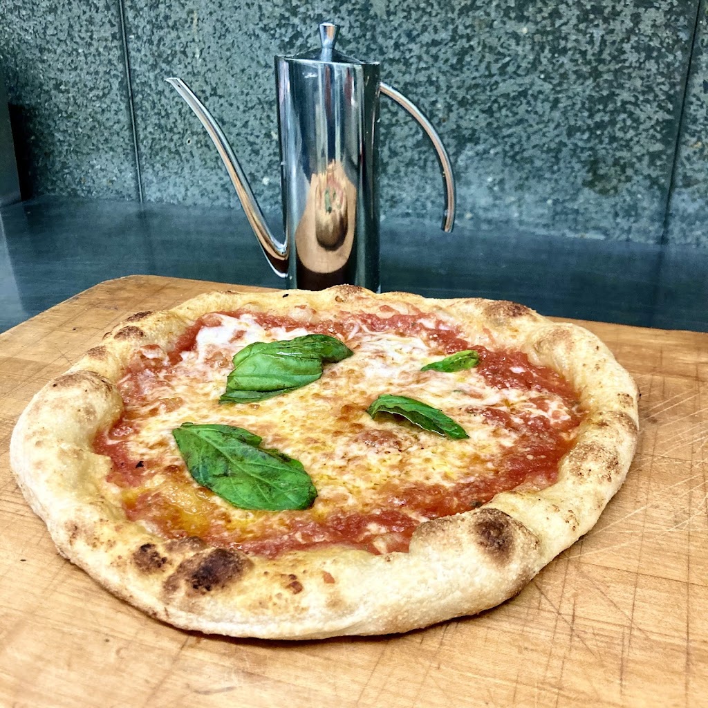 Pizza 108 | restaurant | 7407 Melrose Ave, Los Angeles, CA 90046, USA | 7026372120 OR +1 702-637-2120