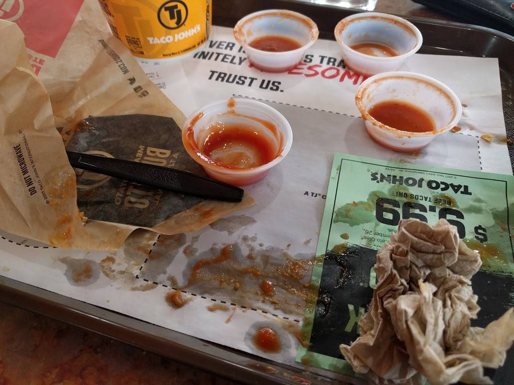 Taco Johns | restaurant | 317 N Grand Ave, Waukesha, WI 53186, USA | 2625249898 OR +1 262-524-9898