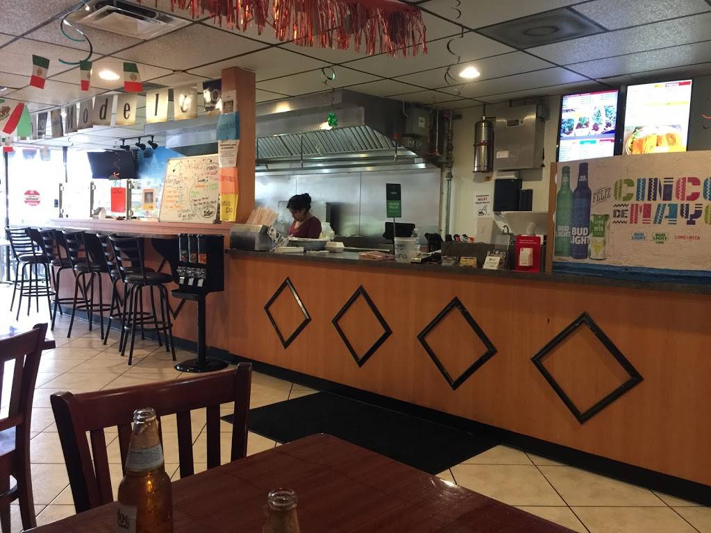 Taco Rey | restaurant | 1441 E Fletcher Ave, Tampa, FL 33612, USA | 8136053683 OR +1 813-605-3683