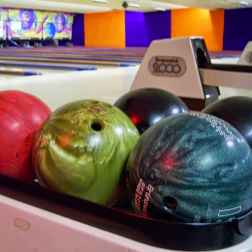 Brewsters Lanes | restaurant | 121 Co Rd H, Reedsburg, WI 53959, USA | 6085242276 OR +1 608-524-2276