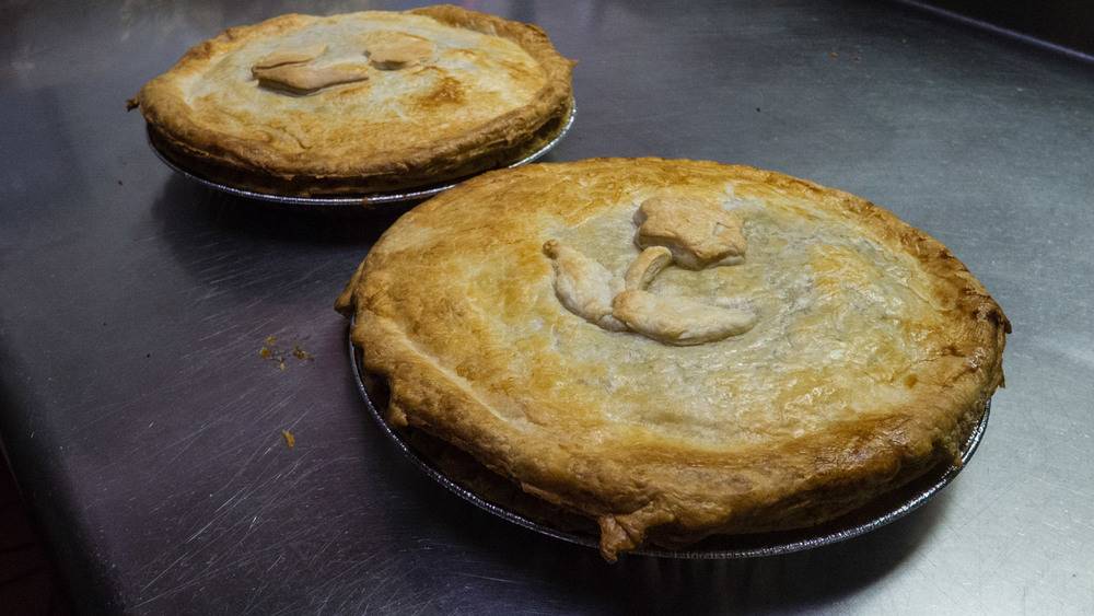 Pauls Pot Pies | meal takeaway | 10 Mill St, Marietta, GA 30060, USA | 7704286092 OR +1 770-428-6092
