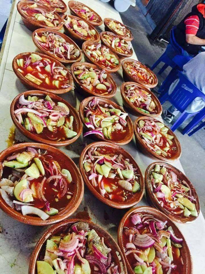 Mariscos el Esterito | restaurant | Calle Miguel Hidalgo 2, La Gloria, 22645 Tijuana, B.C., Mexico | 016643830033 OR +52 664 383 0033