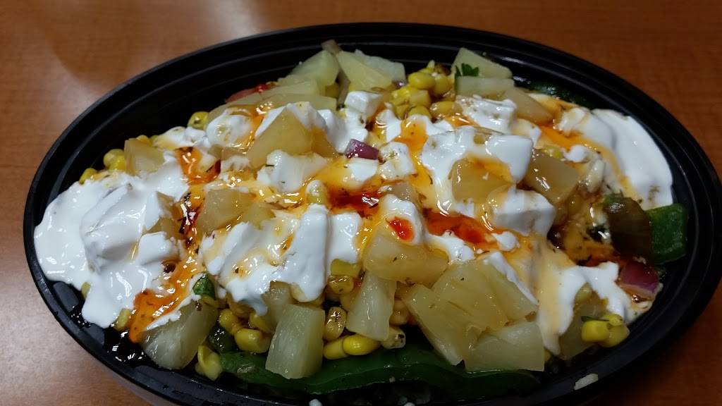 Hot Head Burritos | restaurant | 3875 Massillon Rd #310, Uniontown, OH 44685, USA | 3305634201 OR +1 330-563-4201