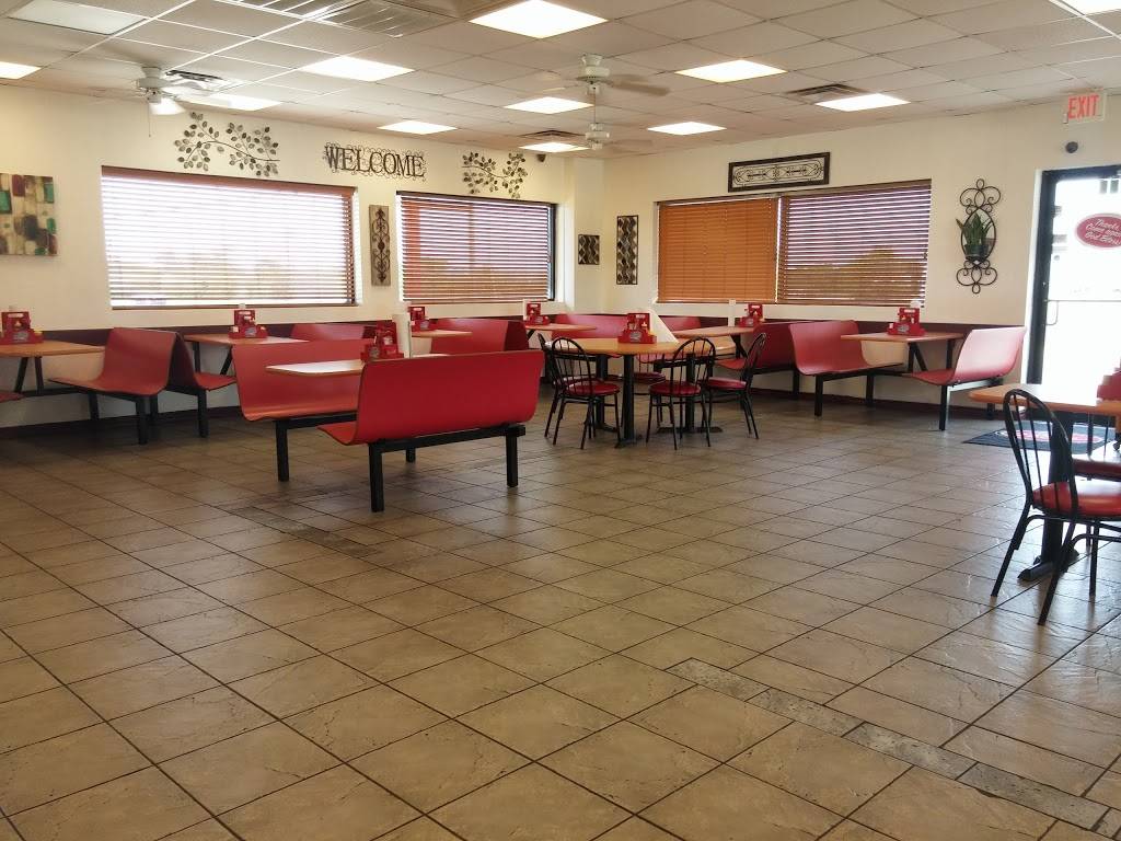 Bushs Chicken | restaurant | 912 N 38th St, Killeen, TX 76542, USA | 2546904548 OR +1 254-690-4548