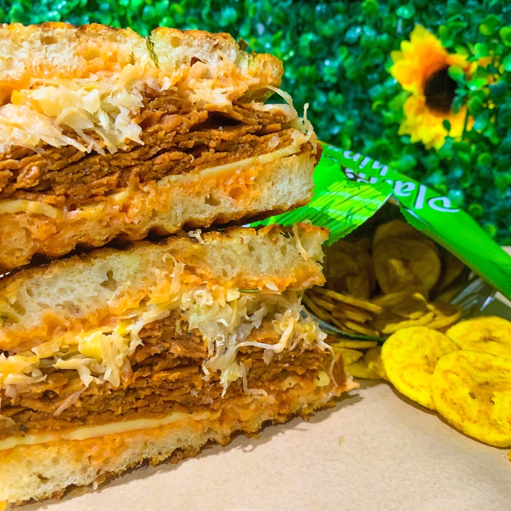 Royal Health World Retail & Cafe | restaurant | 371 Boulevard SE Suite 2, Atlanta, GA 30312, USA | 4044582186 OR +1 404-458-2186