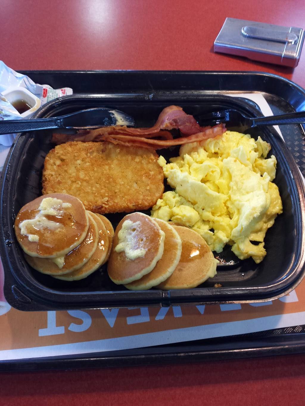 Jack in the Box | restaurant | 3480 Arapaho Rd, Garland, TX 75044, USA | 9725306265 OR +1 972-530-6265