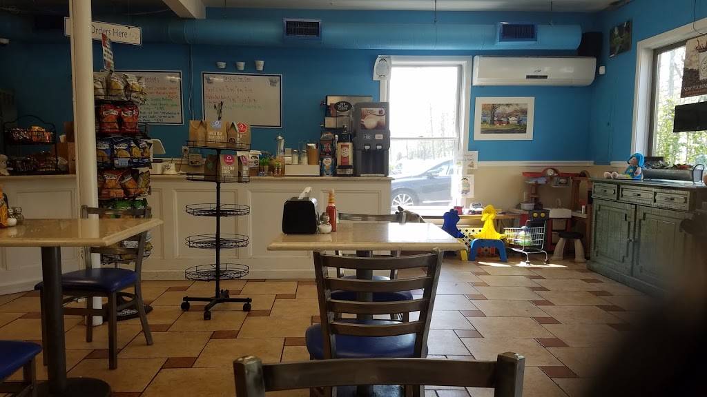 Whats Cookin | restaurant | 78 Boston Post Rd, Madison, CT 06443, USA | 2032451771 OR +1 203-245-1771