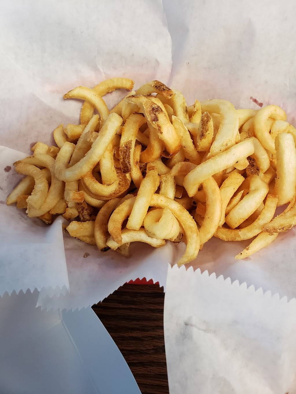 Gregs Place Wings | restaurant | 2736 S Chickasaw Trail, Orlando, FL 32829, USA | 4072777789 OR +1 407-277-7789