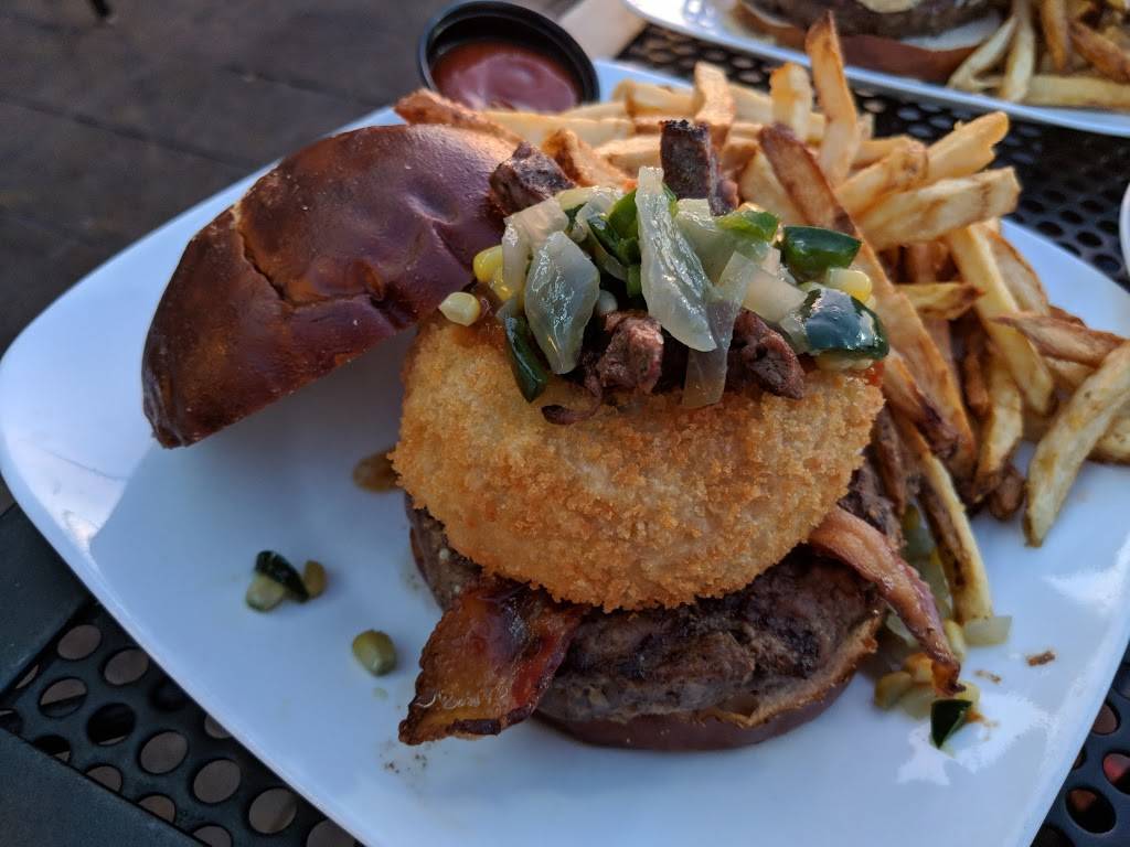 Kumas Corner Schaumburg | restaurant | 1570 E Golf Rd, Schaumburg, IL 60173, USA | 8472401200 OR +1 847-240-1200