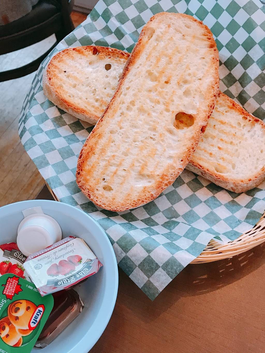 Café Lazio | restaurant | 635 Boulevard Taschereau, La Prairie, QC J5R 1V5, Canada | 4506592233 OR +1 450-659-2233