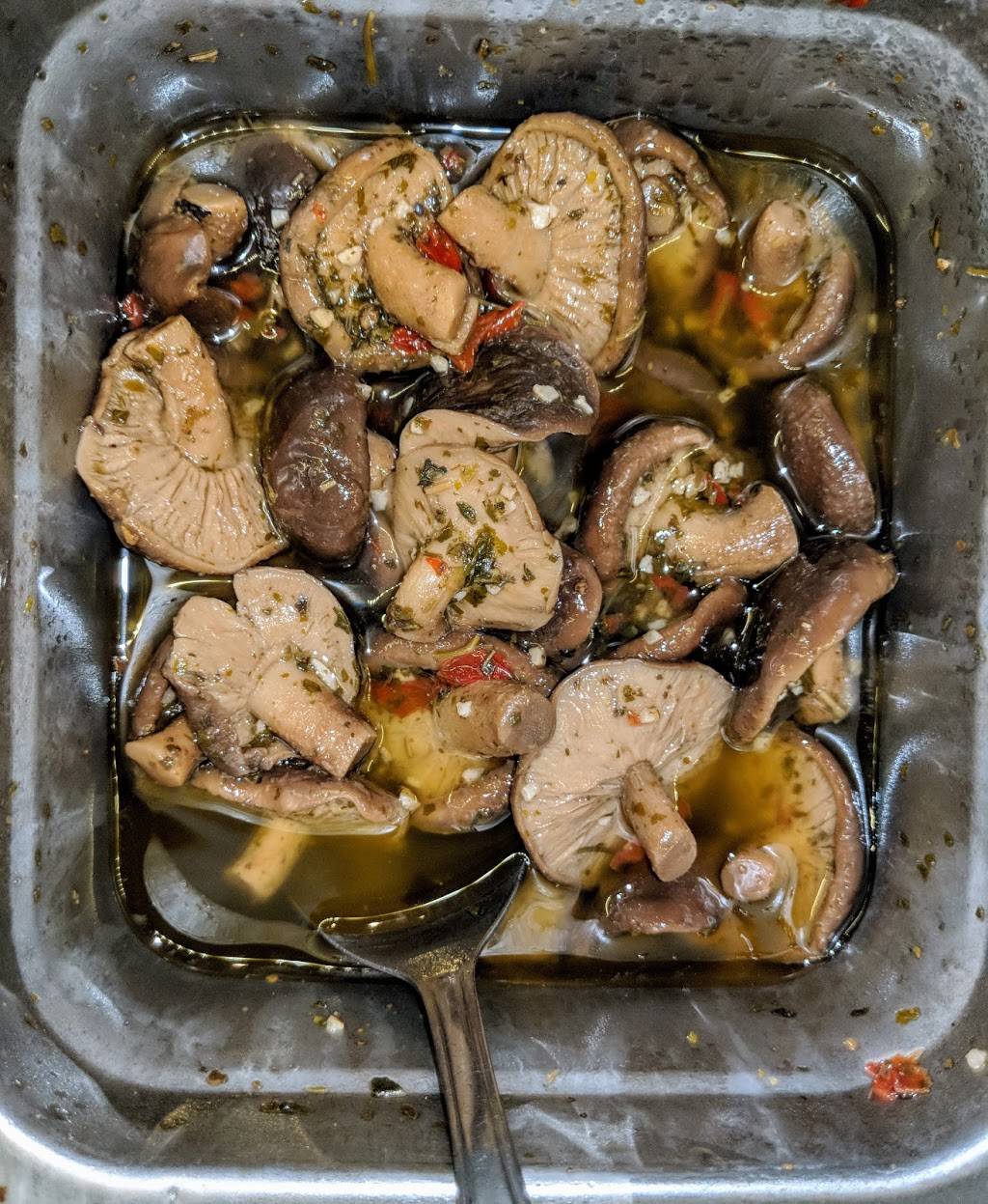 Gallo Nero Restaurant Tratoria | restaurant | 5138 Rue Jarry E, Saint-Léonard, QC H1R 1Y4, Canada | 5149559111 OR +1 514-955-9111