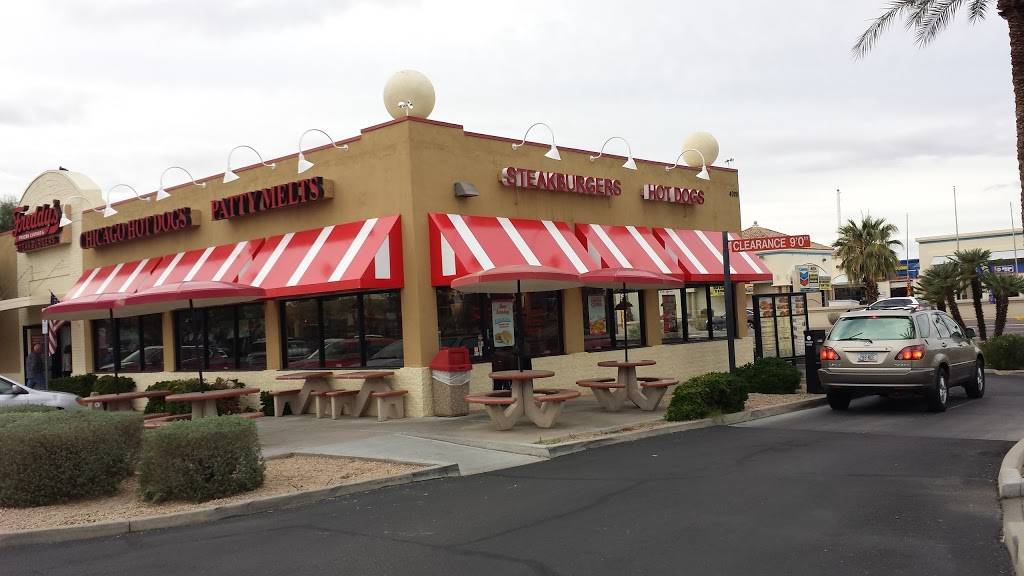 Freddys Frozen Custard & Steakburgers | restaurant | 4929 W Bell Rd, Glendale, AZ 85308, USA | 6028432663 OR +1 602-843-2663