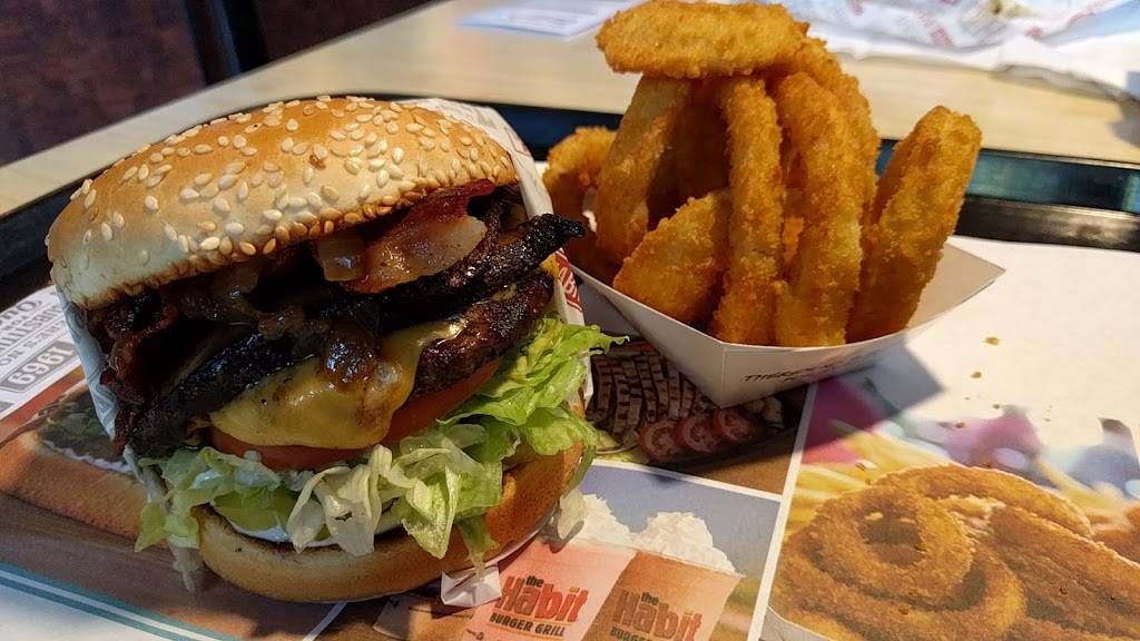 The Habit Burger Grill | restaurant | 5018 Almaden Expy #10, San Jose, CA 95118, USA | 4086132578 OR +1 408-613-2578