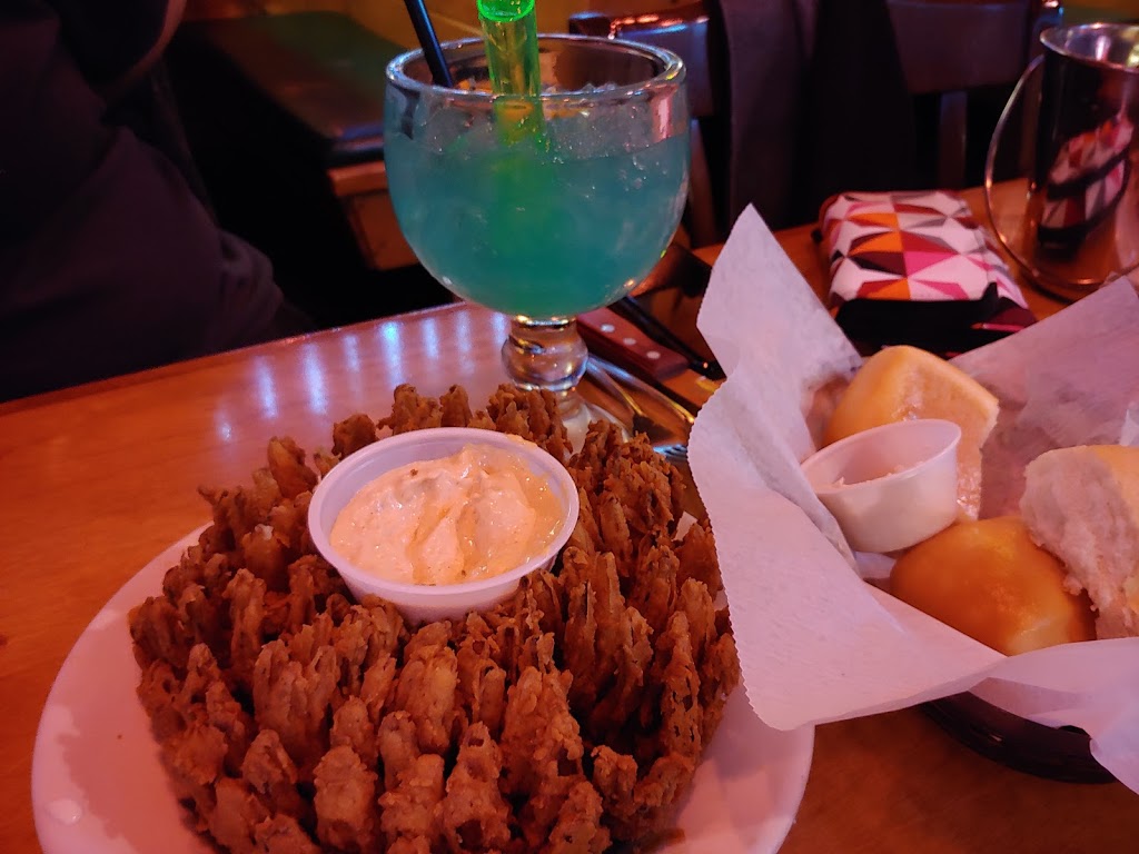 Texas Roadhouse | restaurant | 5130 Sergeant Rd, Sioux City, IA 51106, USA | 7122747427 OR +1 712-274-7427