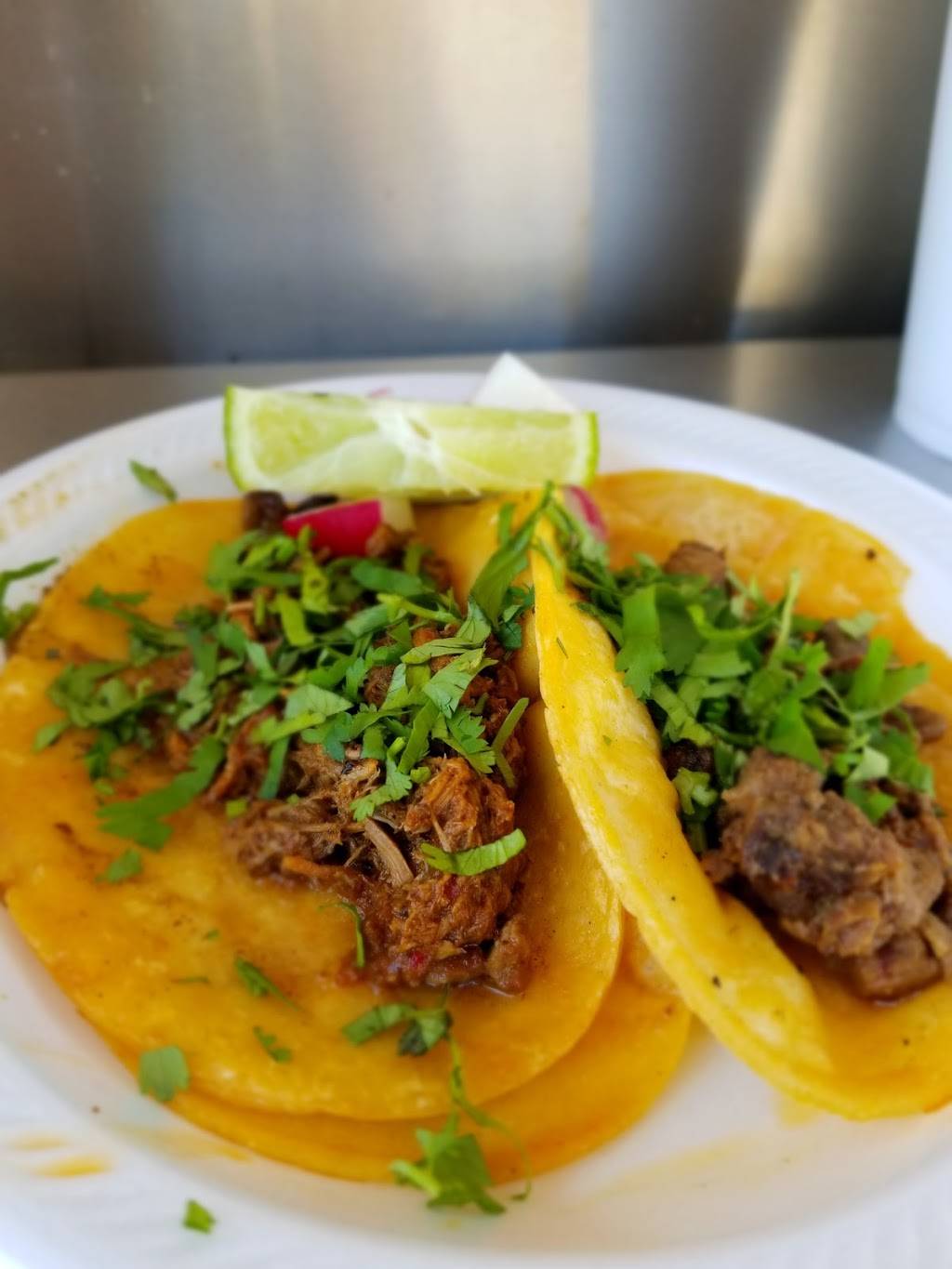 Tacos Abarca | restaurant | 6206-6242 Glenwood Ave, Raleigh, NC 27612, USA | 9195911622 OR +1 919-591-1622