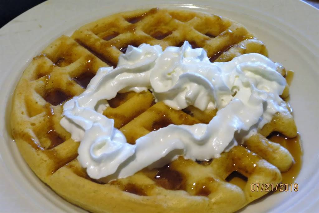 Aubri Lanes | restaurant | 3700 Sinclair Dam Rd NE, Milledgeville, GA 31061, USA | 4784544181 OR +1 478-454-4181