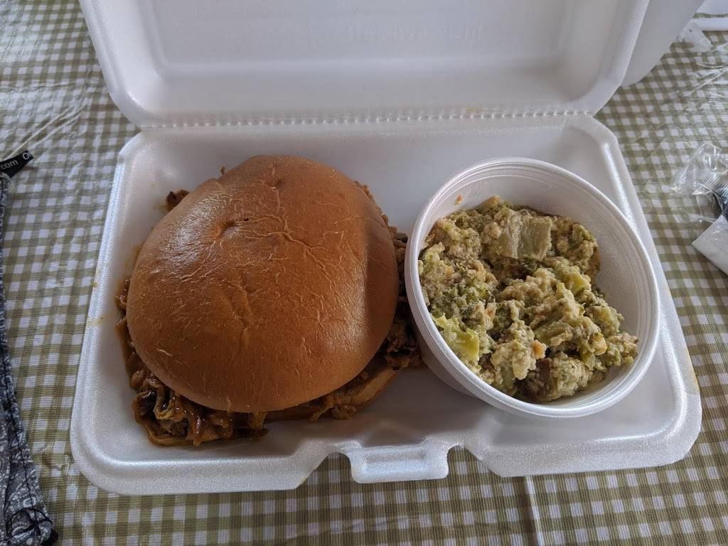 This Little Piggy | restaurant | 100 Central Ave, Summerville, SC 29483, USA | 8435943108 OR +1 843-594-3108