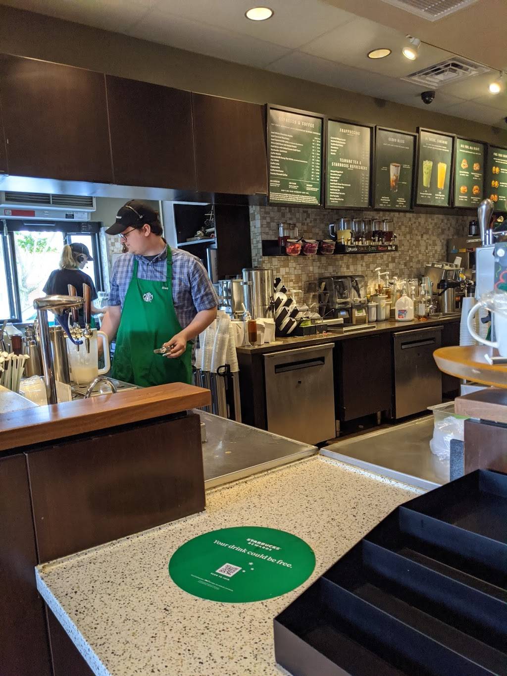 Starbucks | cafe | 3370 Pine Ridge Rd, Naples, FL 34109, USA | 2392134291 OR +1 239-213-4291