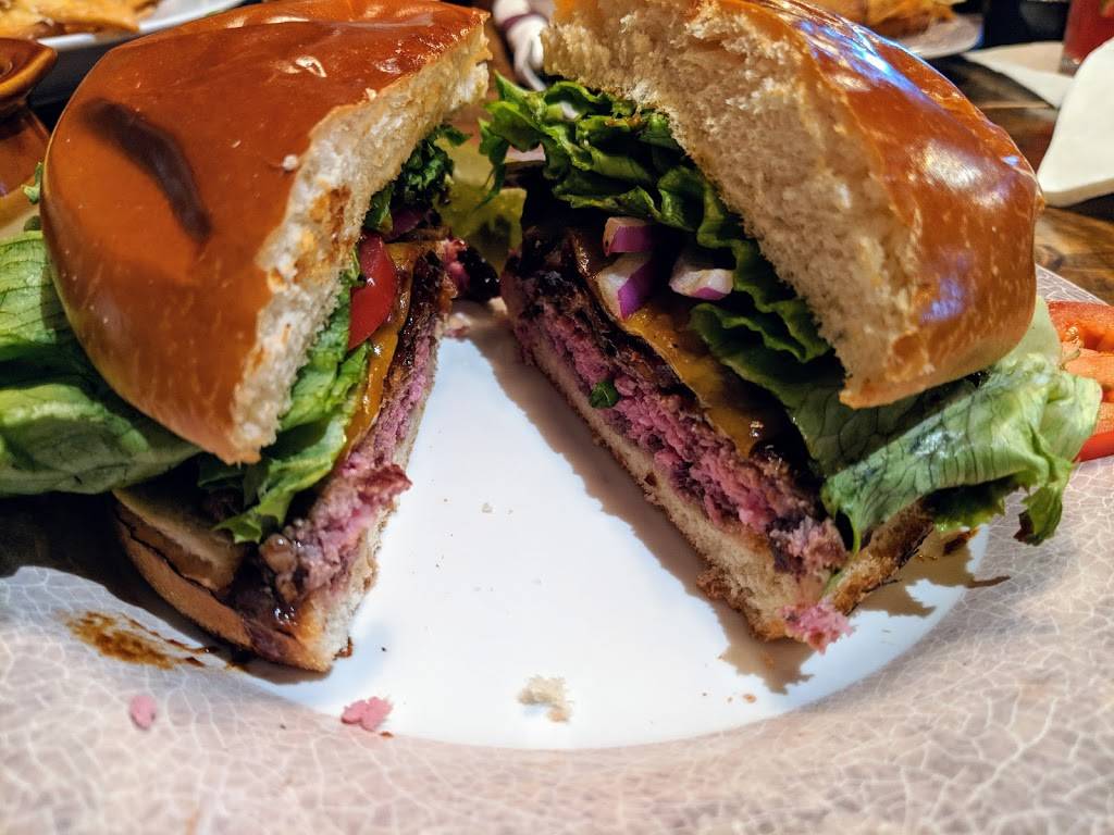 The Freight House Pub & Grill | restaurant | 50 N Prospect St, Norwalk, OH 44857, USA | 5674246573 OR +1 567-424-6573