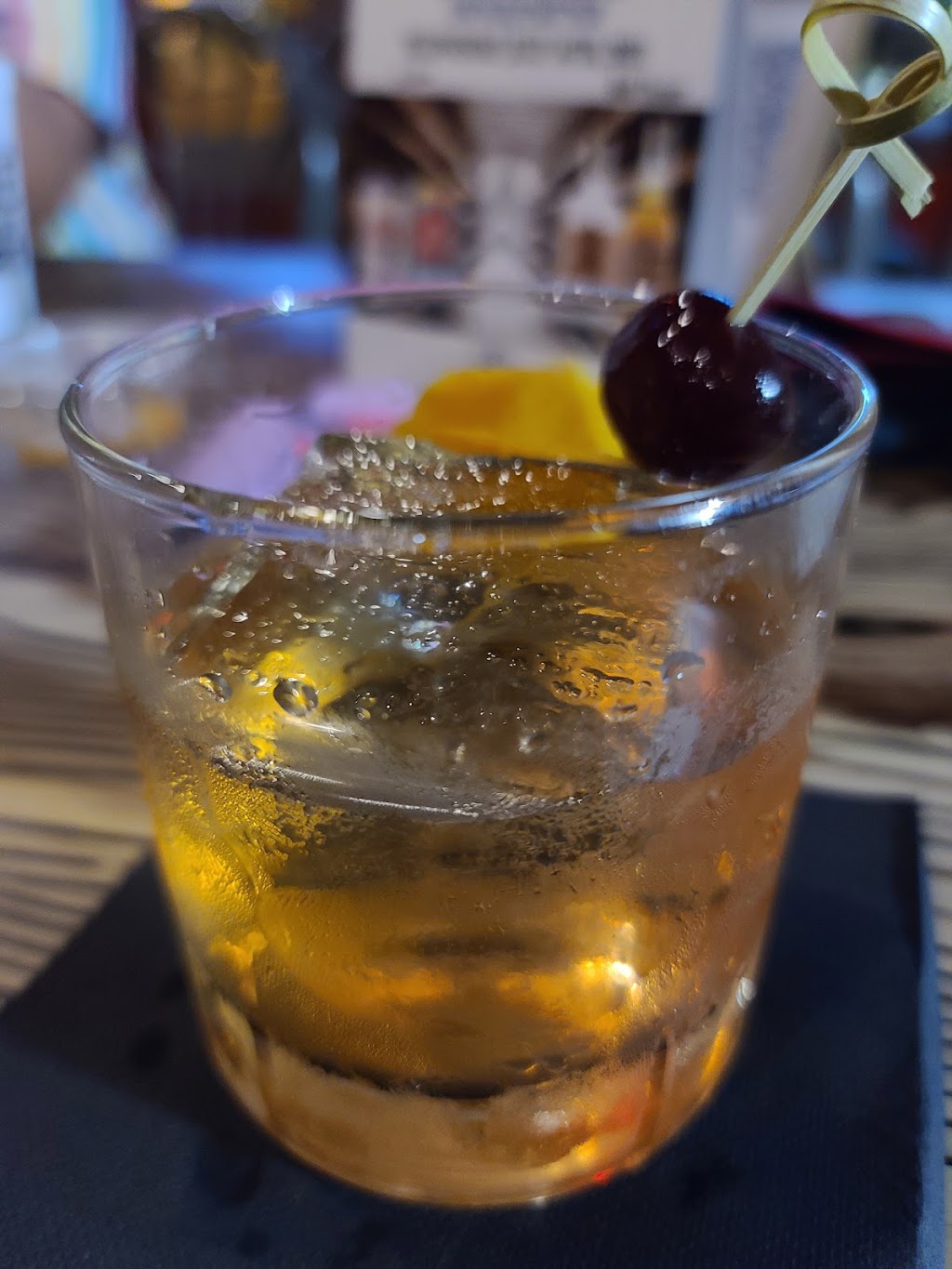 1929 Whiskey Tavern | restaurant | 628 E 12th St, Brownsville, TX 78520, USA | 9565257223 OR +1 956-525-7223