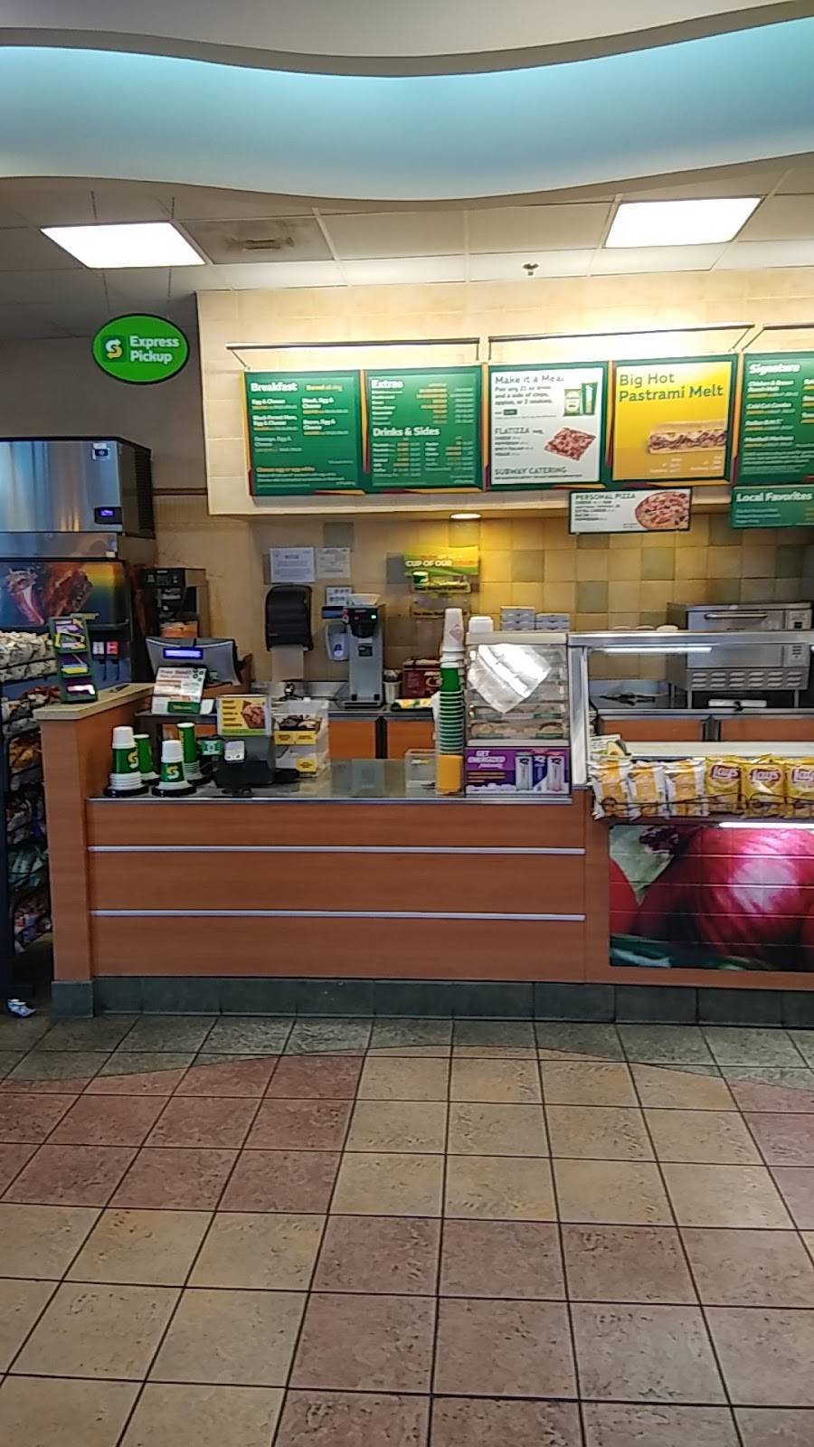 Subway | restaurant | 855 M St, Fresno, CA 93721, USA | 5594421440 OR +1 559-442-1440