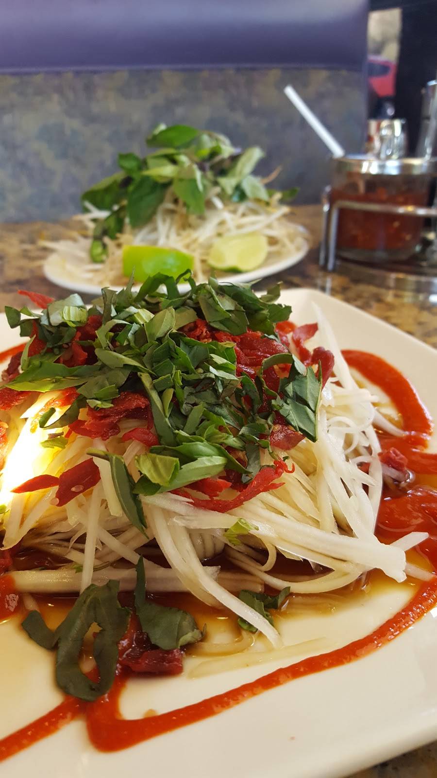 Pholicious | restaurant | 7582 W Cactus Rd # B5, Peoria, AZ 85381, USA | 6237732020 OR +1 623-773-2020