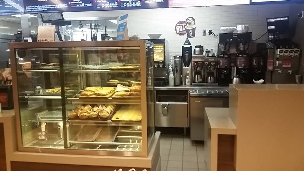 McDonalds | cafe | 430 28e Avenue, Lachine, QC H8S 3Z4, Canada | 5146375954 OR +1 514-637-5954