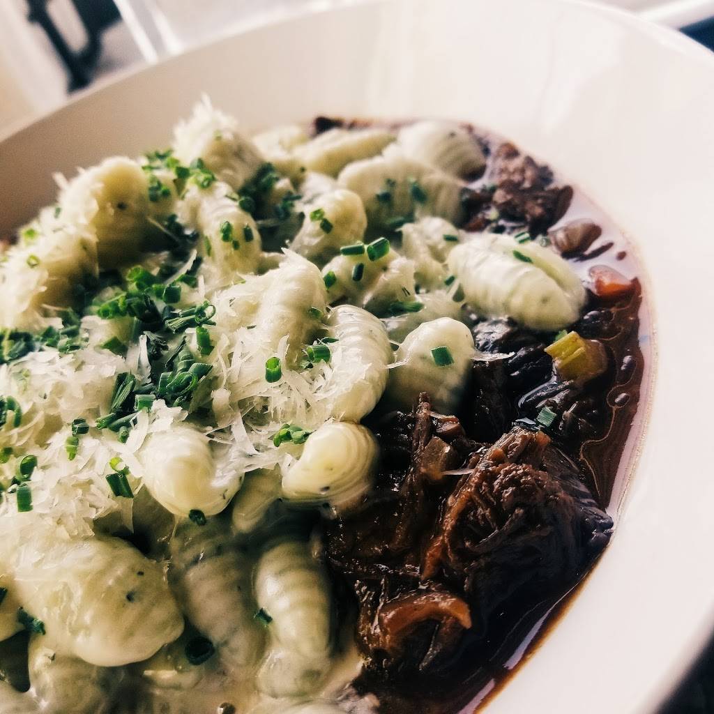 Ciao! Pizza and Pasta | restaurant | 59 Williams St, Chelsea, MA 02150, USA | 6172869346 OR +1 617-286-9346