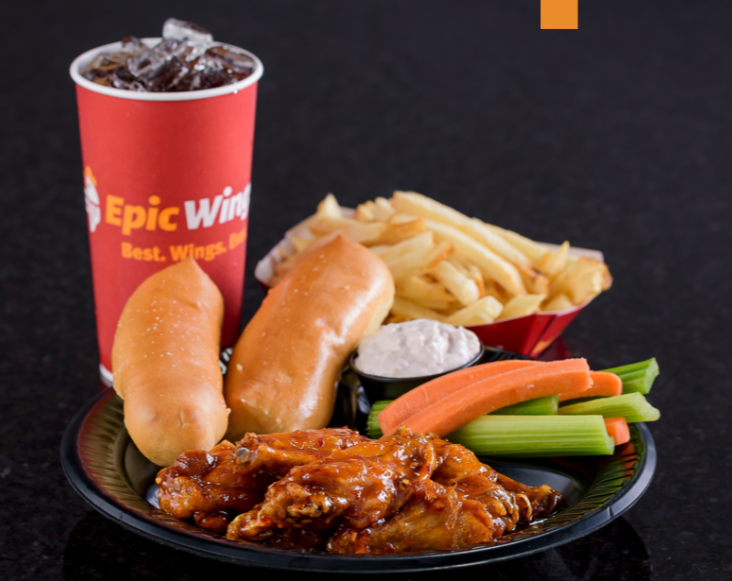 Epic Wings | restaurant | 1054 W Valley Pkwy, Escondido, CA 92025, USA | 7604809464 OR +1 760-480-9464