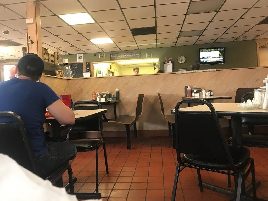 Hamlet Diner | restaurant | 620 Genesee Turnpike, Chittenango, NY 13037, USA | 3156879691 OR +1 315-687-9691