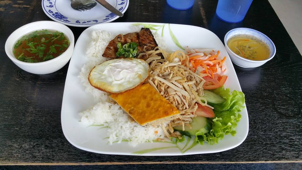 Pho 99 Vietnamese Noodle House | restaurant | 9828 15th Ave SW, Seattle, WA 98106, USA | 2067624699 OR +1 206-762-4699