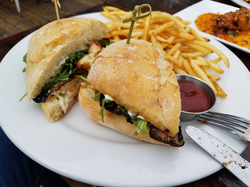 Mission Rock Resort | restaurant | 817 Terry A Francois Blvd, San Francisco, CA 94158, USA | 4157017625 OR +1 415-701-7625