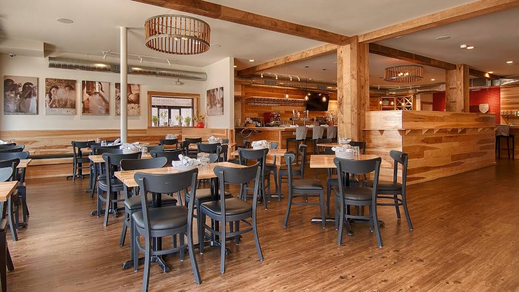 GIA MIA | restaurant | 13 N 3rd St, Geneva, IL 60134, USA | 6304055544 OR +1 630-405-5544