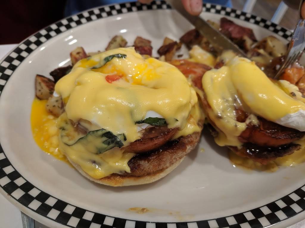 Amore Breakfast | restaurant | 87 Main Street- Box 684 At the blinking light, Ogunquit, ME 03907, USA | 2076466667 OR +1 207-646-6667