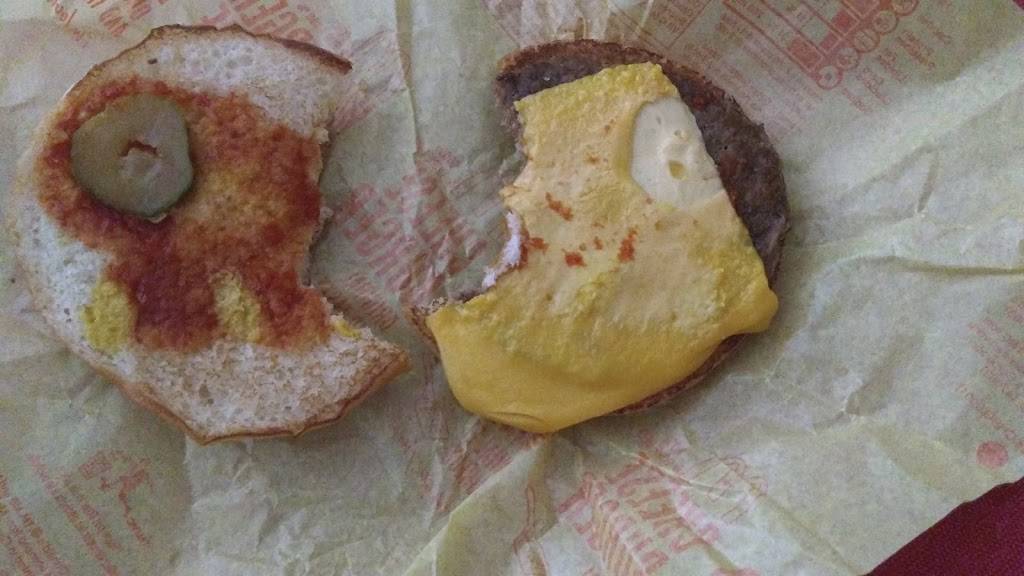 McDonalds | cafe | 1645 Rue Trudel, Shawinigan, QC G9N 8K8, Canada | 8195362527 OR +1 819-536-2527